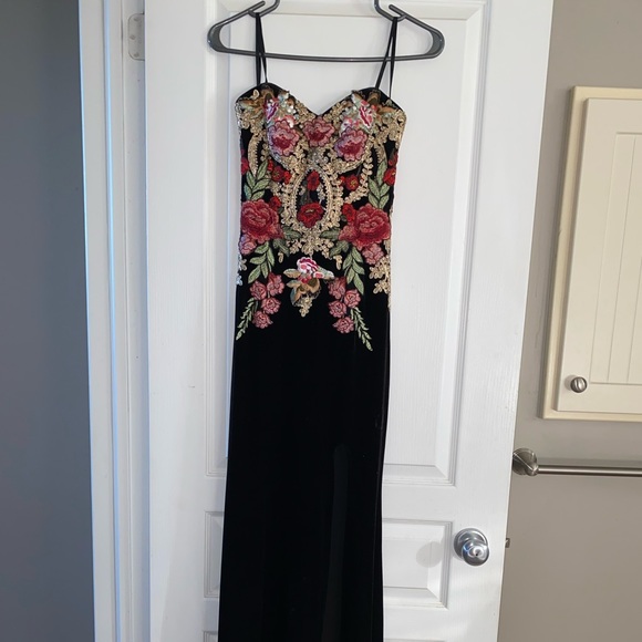 David’s Bridal Strapless Floral Dress - Picture 3 of 5